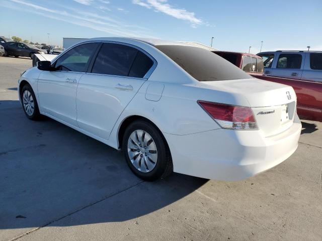 Photo 2 VIN: 1HGCP2F34AA084181 - HONDA ACCORD LX 