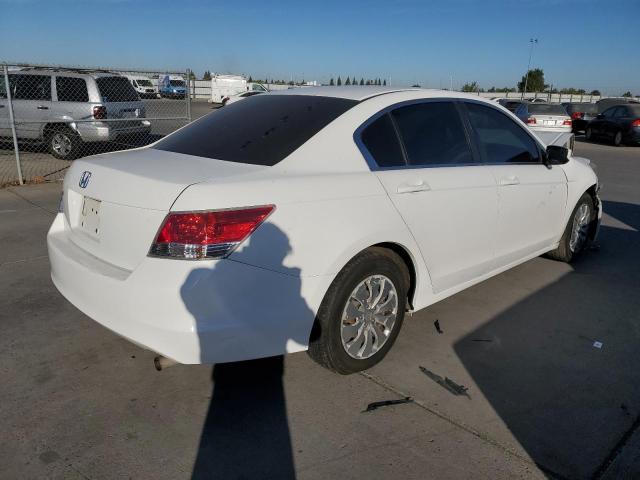 Photo 3 VIN: 1HGCP2F34AA084181 - HONDA ACCORD LX 