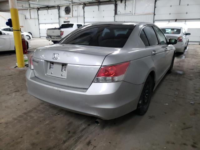 Photo 3 VIN: 1HGCP2F34AA085802 - HONDA ACCORD LX 