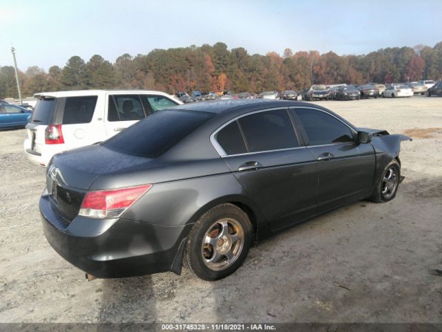 Photo 3 VIN: 1HGCP2F34AA086559 - HONDA ACCORD SDN 