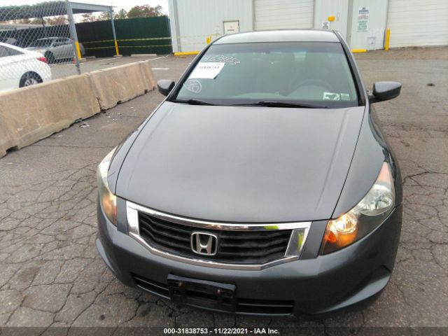 Photo 5 VIN: 1HGCP2F34AA089848 - HONDA ACCORD SDN 