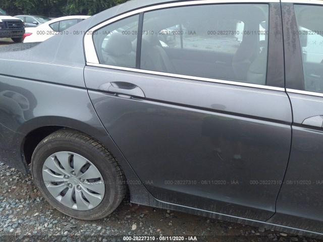 Photo 5 VIN: 1HGCP2F34AA089879 - HONDA ACCORD SDN 