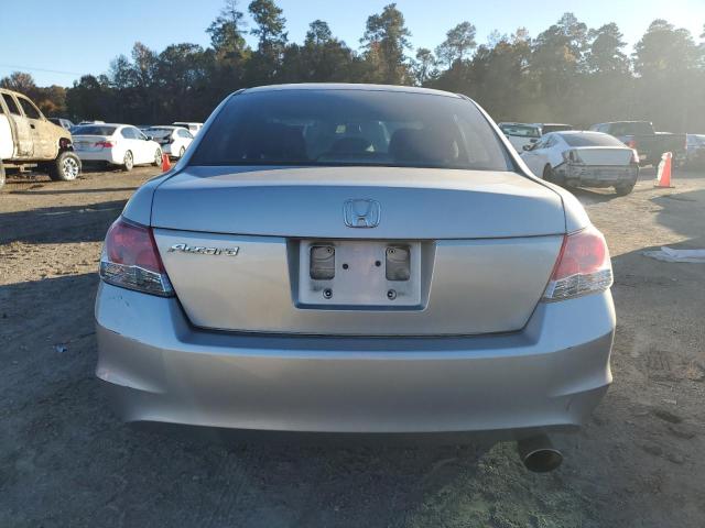 Photo 5 VIN: 1HGCP2F34AA095360 - HONDA ACCORD LX 