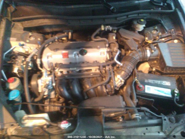 Photo 9 VIN: 1HGCP2F34AA096251 - HONDA ACCORD SDN 