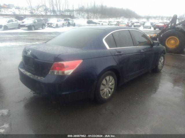 Photo 3 VIN: 1HGCP2F34AA115543 - HONDA ACCORD 