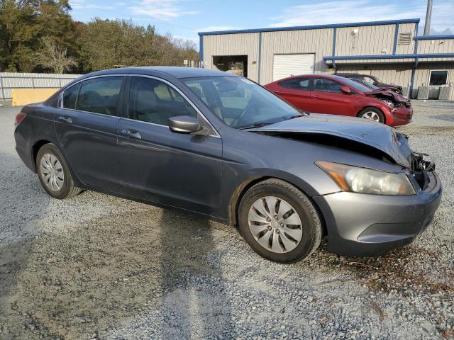 Photo 3 VIN: 1HGCP2F34AA141916 - HONDA ACCORD LX 