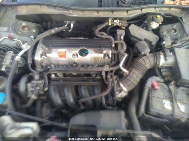 Photo 9 VIN: 1HGCP2F34AA147862 - HONDA ACCORD SDN 