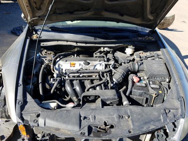 Photo 6 VIN: 1HGCP2F34AA153452 - HONDA ACCORD LX 