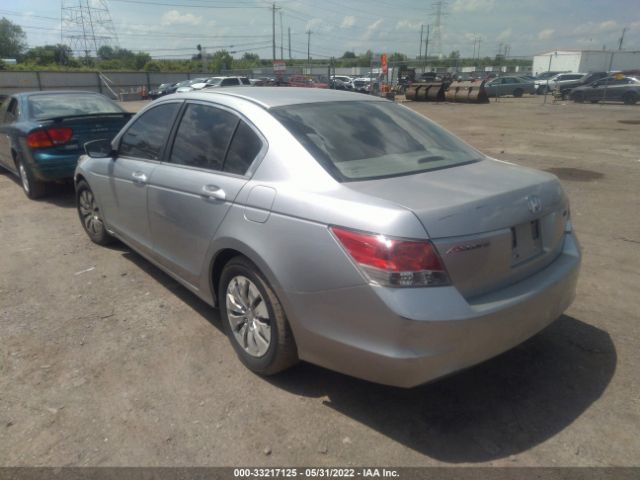 Photo 2 VIN: 1HGCP2F34AA168551 - HONDA ACCORD SDN 