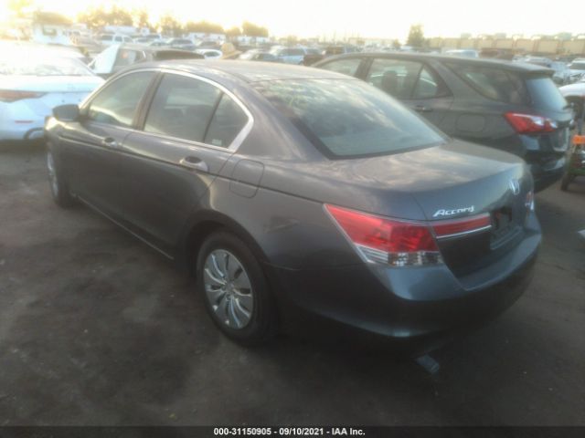 Photo 2 VIN: 1HGCP2F34BA020580 - HONDA ACCORD SDN 