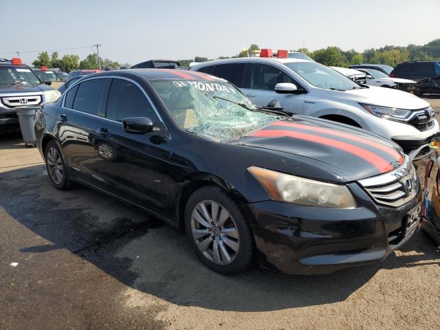 Photo 3 VIN: 1HGCP2F34BA022152 - HONDA ACCORD LX 