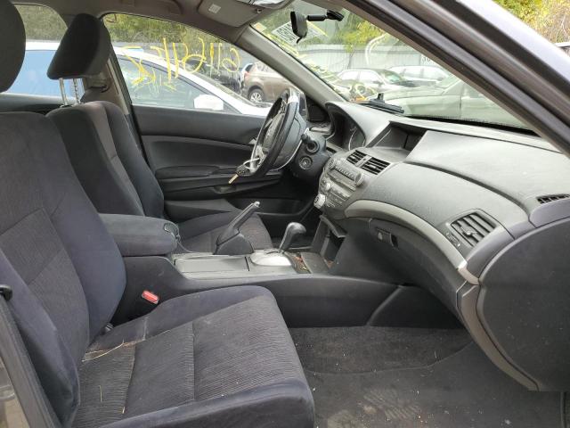 Photo 4 VIN: 1HGCP2F34BA028856 - HONDA ACCORD LX 