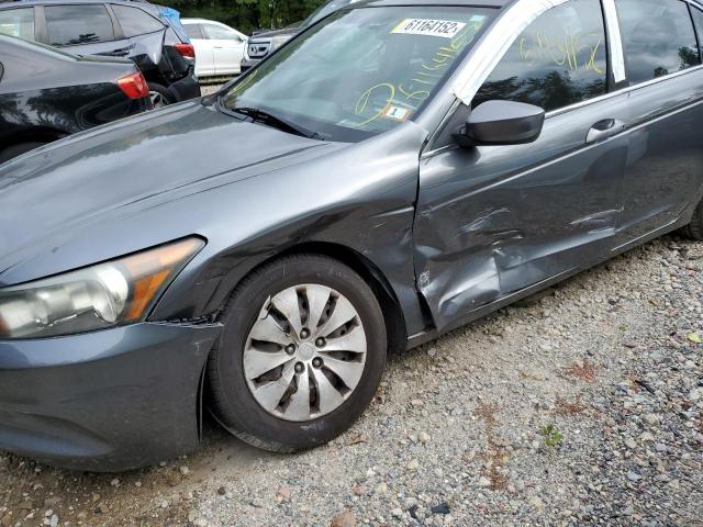 Photo 8 VIN: 1HGCP2F34BA028856 - HONDA ACCORD LX 