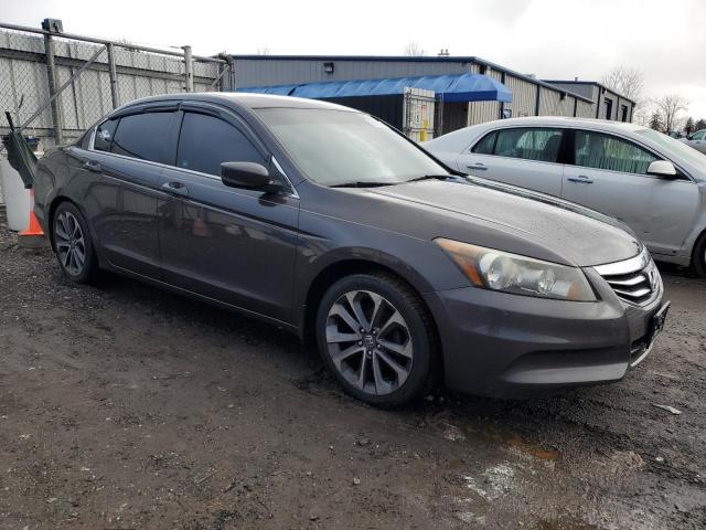 Photo 3 VIN: 1HGCP2F34BA143683 - HONDA ACCORD 