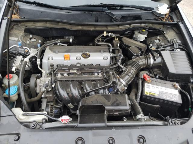 Photo 6 VIN: 1HGCP2F34BA145076 - HONDA ACCORD LX 