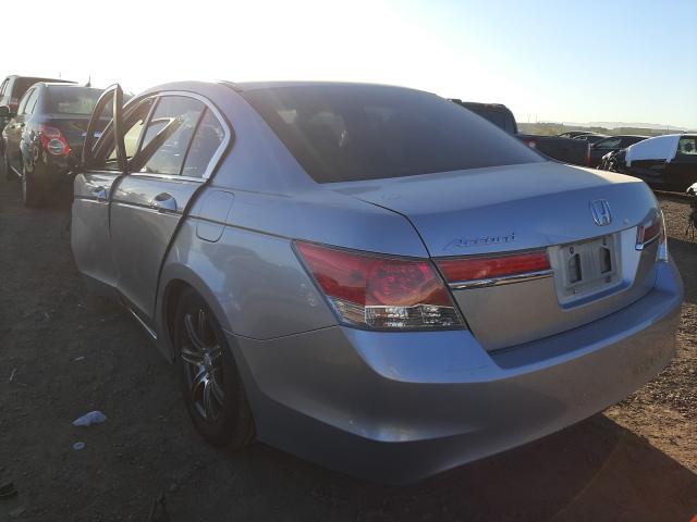 Photo 2 VIN: 1HGCP2F34BA146745 - HONDA ACCORD LX 