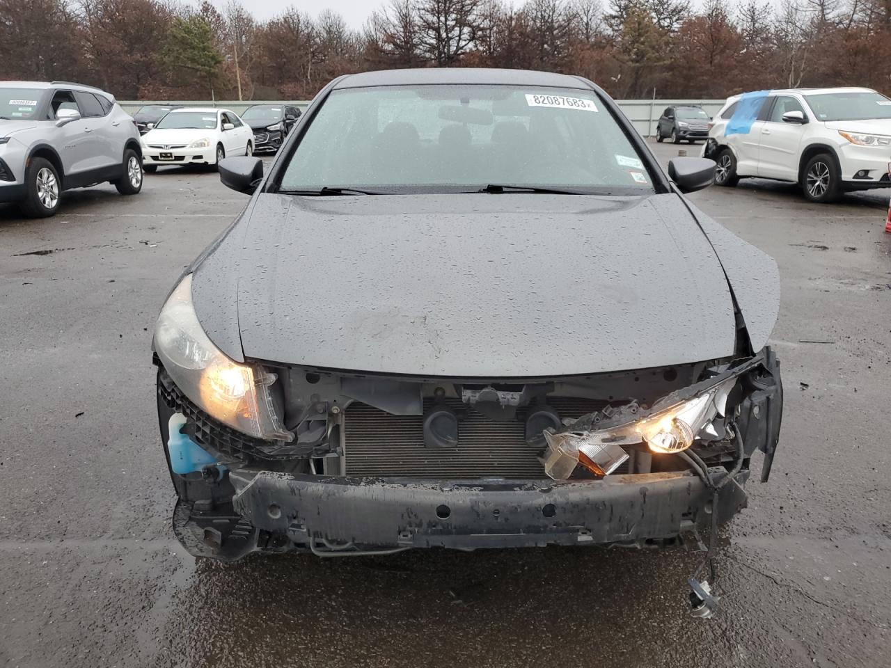 Photo 4 VIN: 1HGCP2F34CA063348 - HONDA ACCORD 