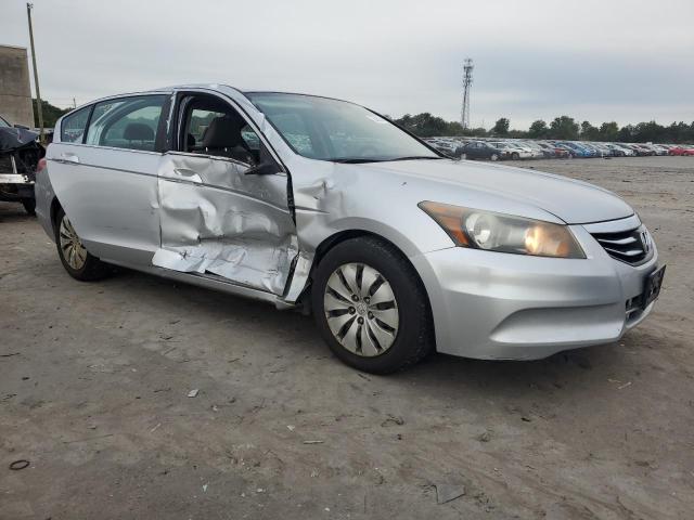 Photo 3 VIN: 1HGCP2F34CA080716 - HONDA ACCORD LX 