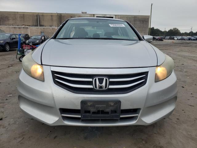 Photo 4 VIN: 1HGCP2F34CA080716 - HONDA ACCORD LX 