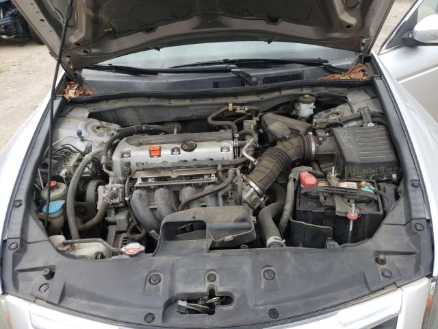 Photo 6 VIN: 1HGCP2F34CA167337 - HONDA ACCORD LX 