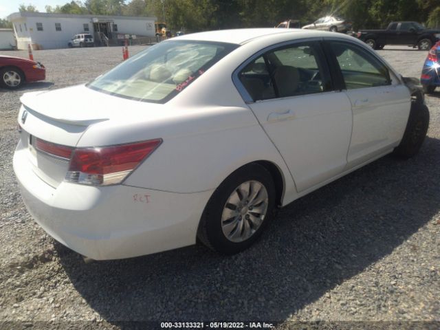 Photo 3 VIN: 1HGCP2F34CA180511 - HONDA ACCORD SDN 