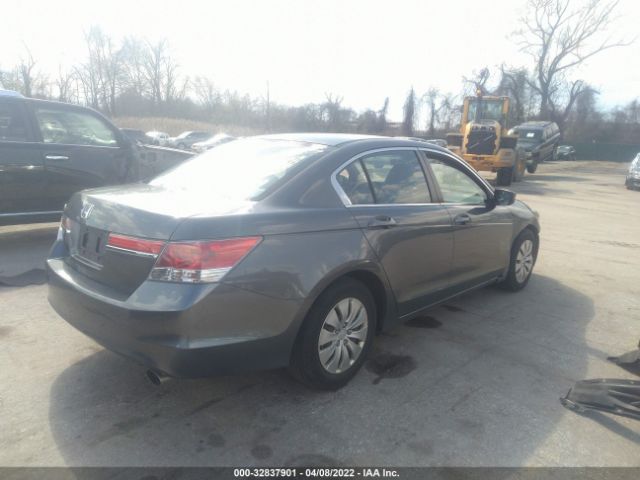 Photo 3 VIN: 1HGCP2F34CA189371 - HONDA ACCORD SDN 