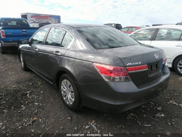 Photo 2 VIN: 1HGCP2F34CA200921 - HONDA ACCORD SDN 