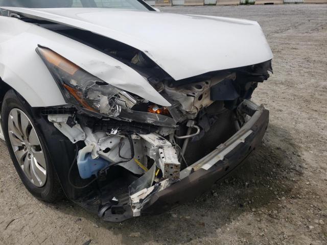 Photo 8 VIN: 1HGCP2F34CA214916 - HONDA ACCORD LX 