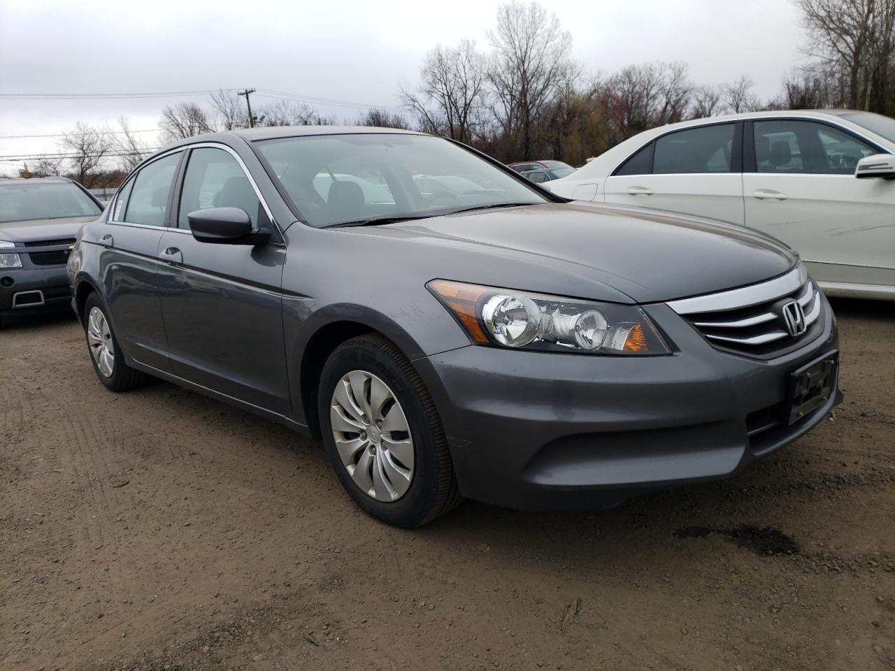 Photo 3 VIN: 1HGCP2F34CA226502 - HONDA ACCORD 