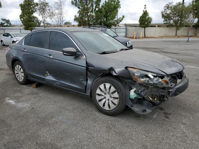 Photo 3 VIN: 1HGCP2F35AA004032 - HONDA ACCORD LX 