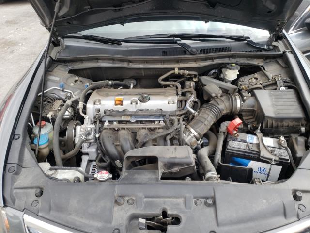 Photo 6 VIN: 1HGCP2F35AA007237 - HONDA ACCORD LX 