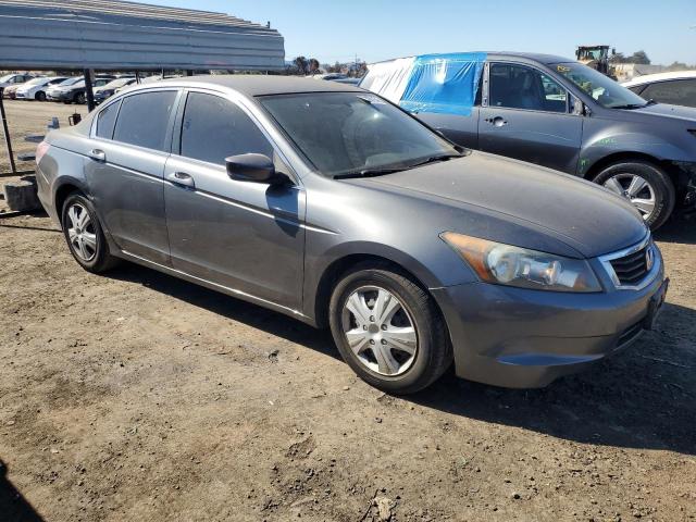 Photo 3 VIN: 1HGCP2F35AA066689 - HONDA ACCORD LX 