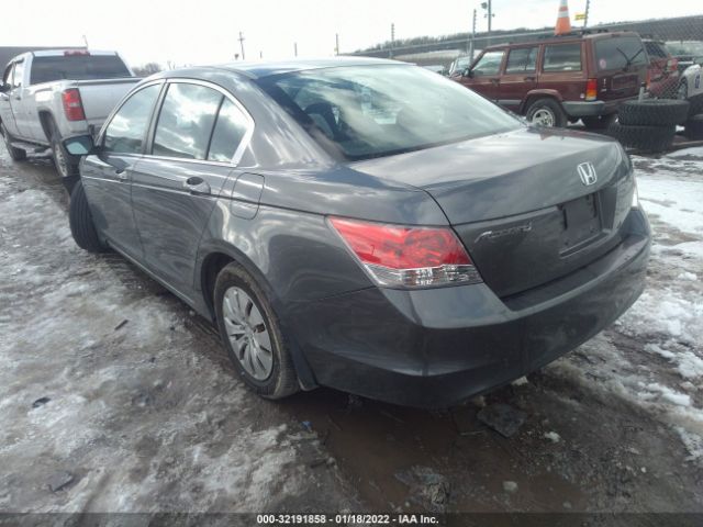 Photo 2 VIN: 1HGCP2F35AA067986 - HONDA ACCORD SDN 