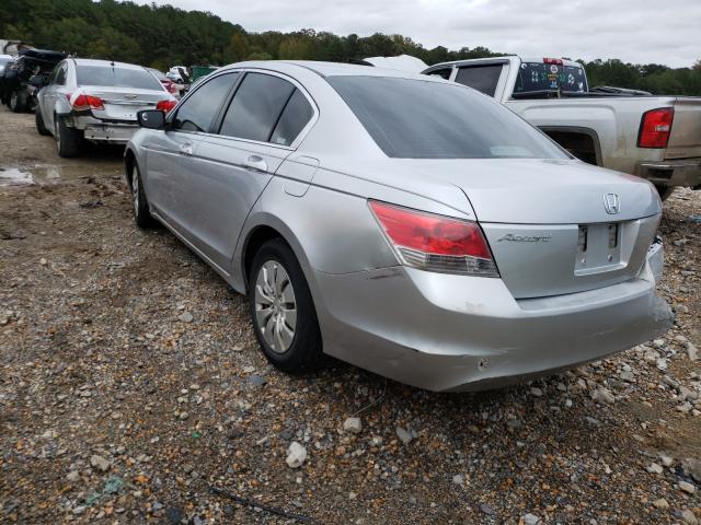 Photo 2 VIN: 1HGCP2F35AA090362 - HONDA ACCORD LX 