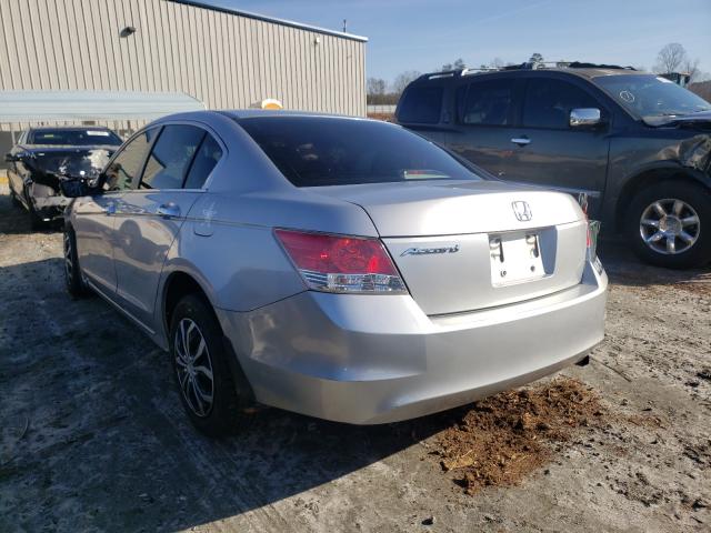 Photo 2 VIN: 1HGCP2F35AA098509 - HONDA ACCORD LX 