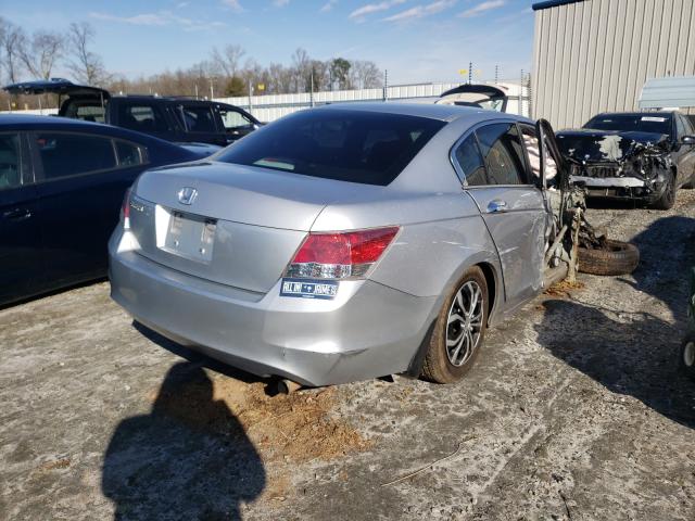 Photo 3 VIN: 1HGCP2F35AA098509 - HONDA ACCORD LX 