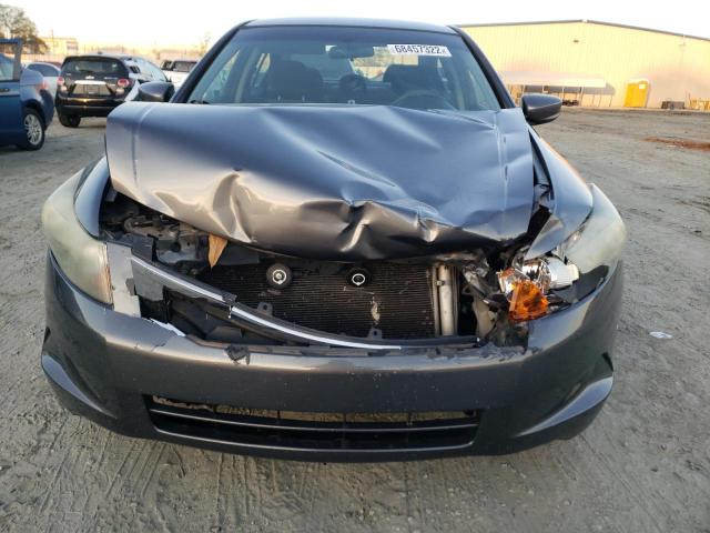 Photo 4 VIN: 1HGCP2F35AA129676 - HONDA ACCORD LX 