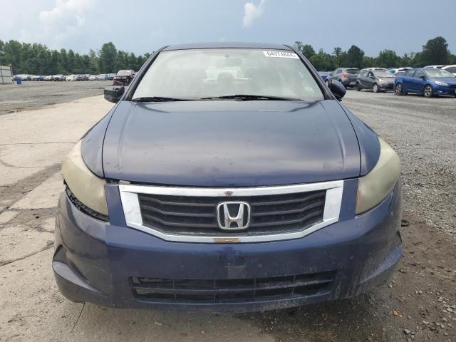 Photo 4 VIN: 1HGCP2F35AA136739 - HONDA ACCORD LX 