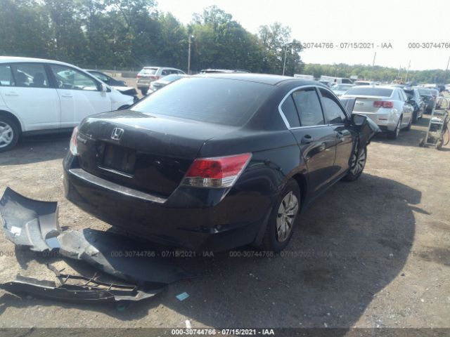 Photo 3 VIN: 1HGCP2F35AA144047 - HONDA ACCORD SDN 