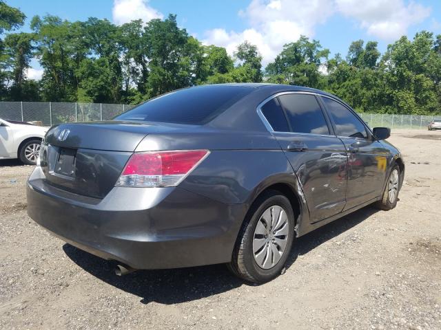 Photo 3 VIN: 1HGCP2F35AA162550 - HONDA ACCORD LX 