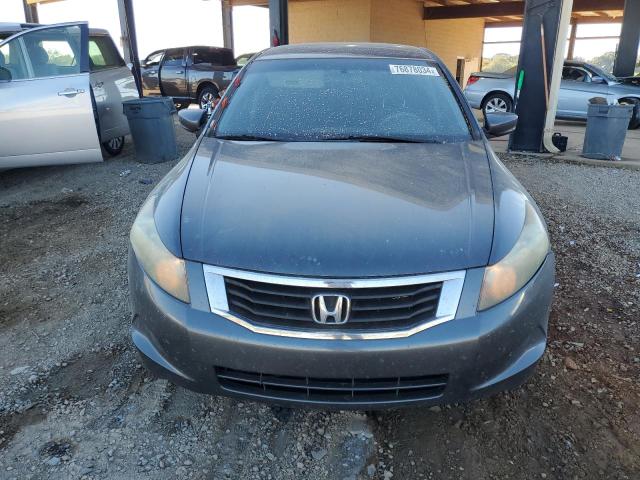 Photo 4 VIN: 1HGCP2F35AA169465 - HONDA ACCORD LX 