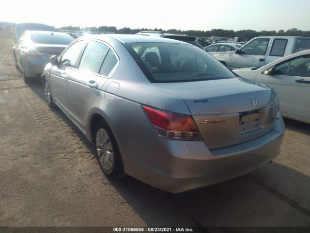 Photo 2 VIN: 1HGCP2F35AA180272 - HONDA ACCORD SDN 