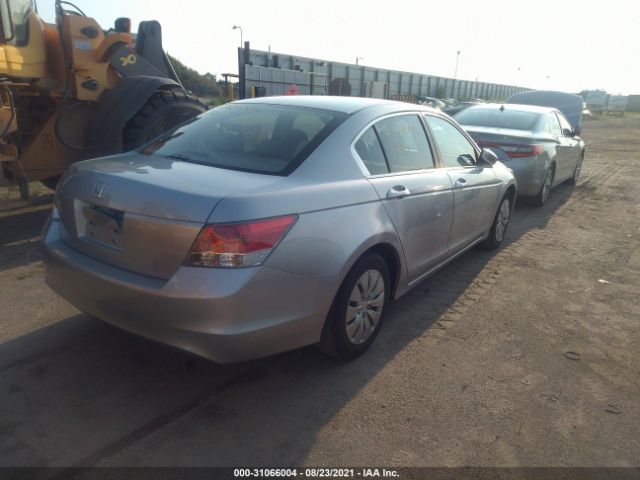 Photo 3 VIN: 1HGCP2F35AA180272 - HONDA ACCORD SDN 