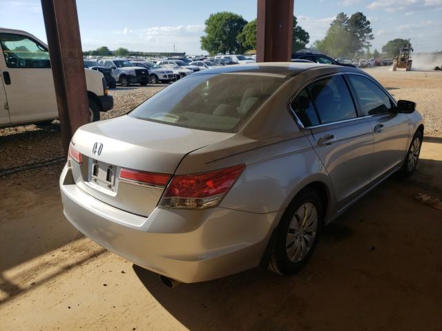 Photo 3 VIN: 1HGCP2F35BA006574 - HONDA ACCORD LX 