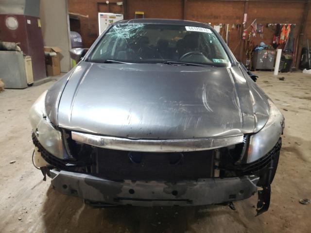 Photo 4 VIN: 1HGCP2F35BA006879 - HONDA ACCORD LX 