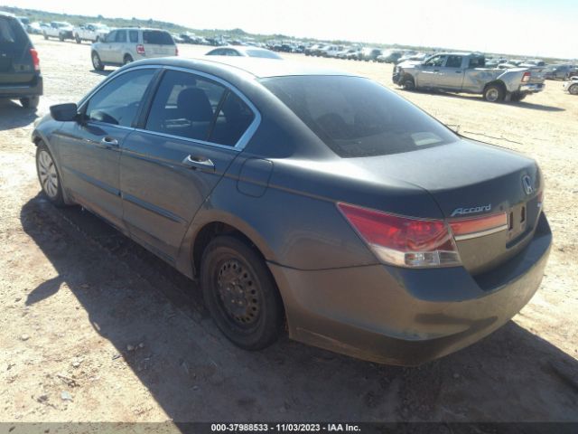 Photo 2 VIN: 1HGCP2F35BA023889 - HONDA ACCORD 