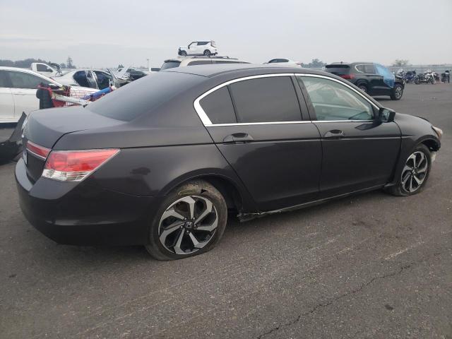 Photo 2 VIN: 1HGCP2F35BA044239 - HONDA ACCORD 