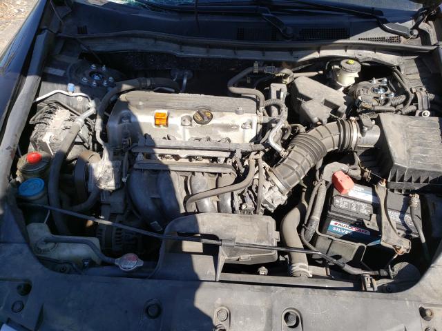 Photo 6 VIN: 1HGCP2F35BA058884 - HONDA ACCORD LX 