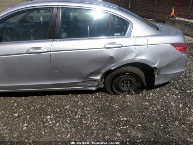 Photo 5 VIN: 1HGCP2F35BA078651 - HONDA ACCORD SDN 