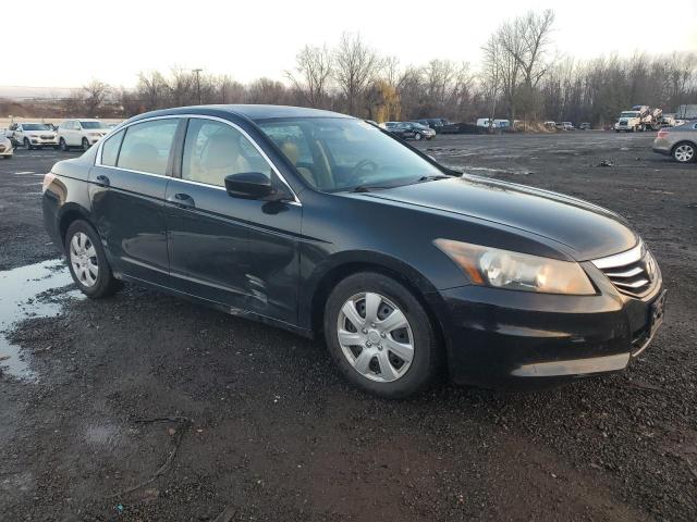 Photo 3 VIN: 1HGCP2F35BA093148 - HONDA ACCORD LX 